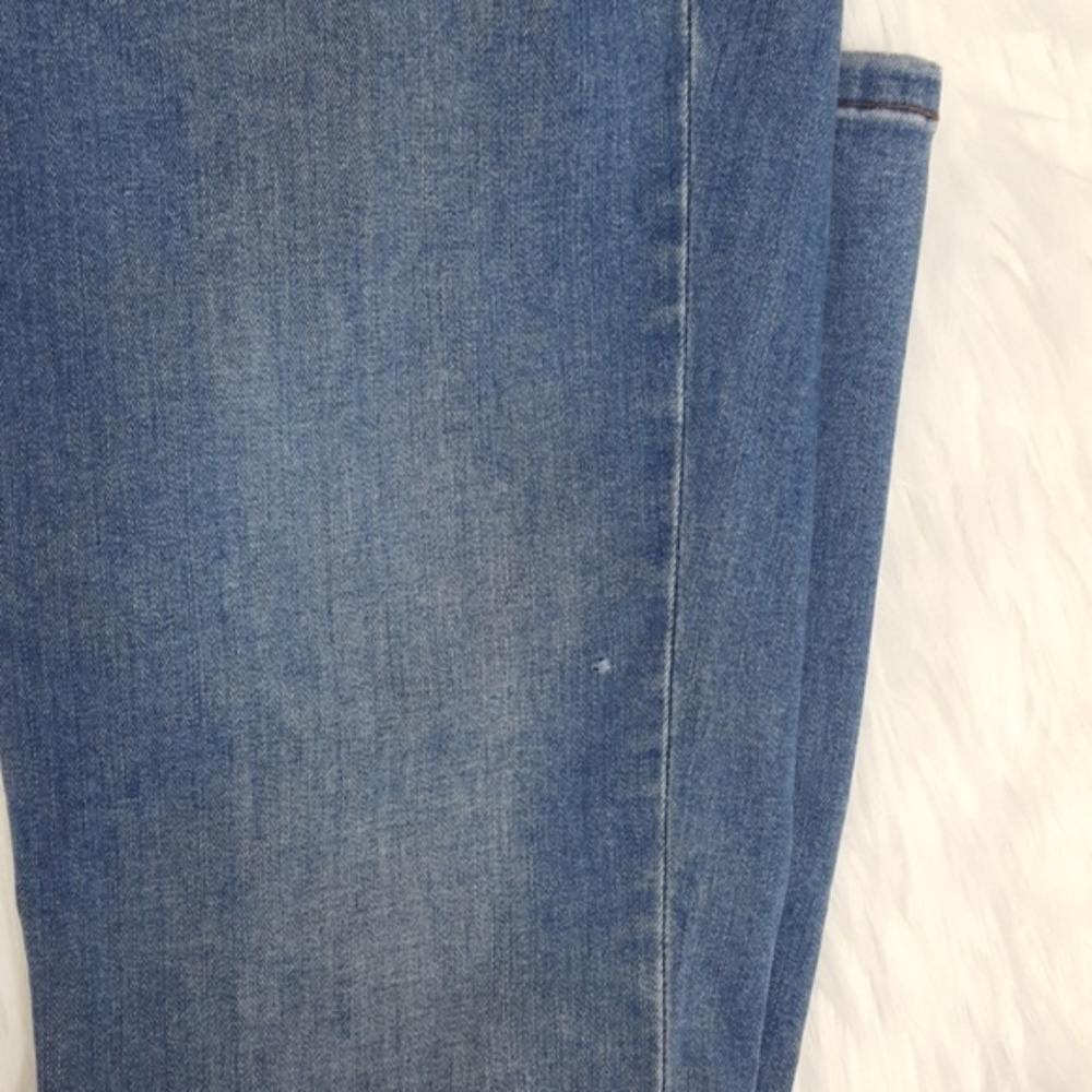 Tommy Bahama Haddon Skinny Jeans - Size 6 - Picture 5 of 5